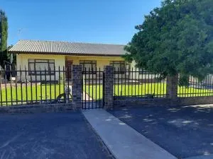 Dagbreek - Beaufort West