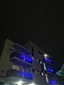 Дунав билдингс