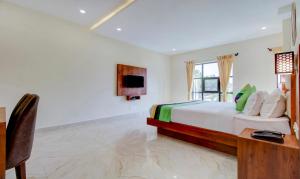 Treebo The Meridian, 10 Mins To Mahatma Gandhi Park