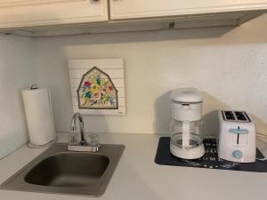 Cozy Studio only 10 minutes by car of Siesta Key