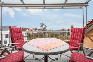 Haus Sonnenseite Wohnung Pfänder