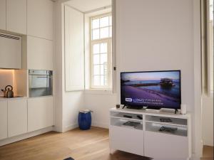 Chiado riverside modern stylish apt