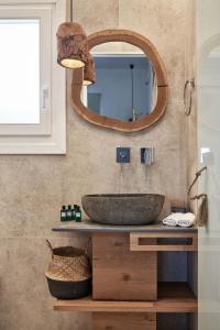 Volcano Luxury Suites Milos Milos Greece
