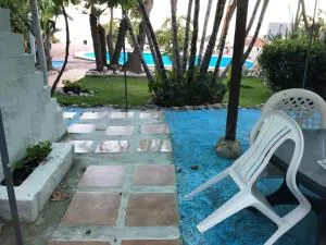 CASA-C- pequeño conjunto adosados - Мольвисар