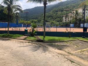 Apartamento Wembley Tenis - Toninhas - Ubatuba