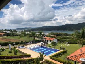 Finca Lago Calima with Excellent view