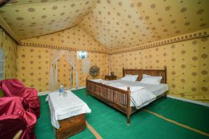 The Captain Desert Camp