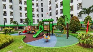 RedLiving Apartemen Green Lake View Ciputat - Farida Property 1 Tower E