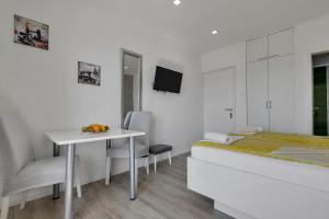 Apartments Zorica