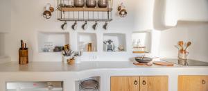 Makarias Traditional Luxury Villas