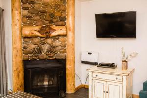 #100 1br Snowcrest walk 2 PC Resort