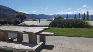 52sq Hawea Apartment, Lake and Mountain views!! - Lago Hawea