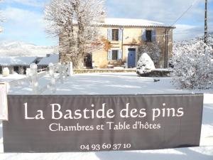 Maisons d'hotes La Bastide des Pins : photos des chambres