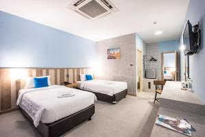 Leaves Valley Resort