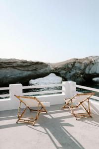 AQUA HOUSE Milos Greece