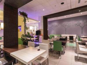 ibis Oran les Falaises