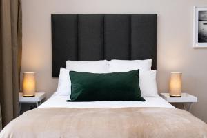 Menlyn Residence - Studio Apartment