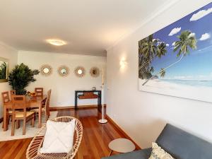 Aidan Apartment by LovelyStay