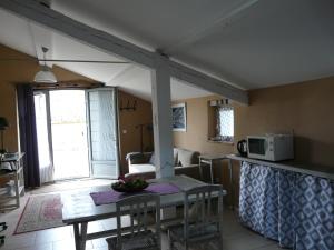 Appartements gites Les Lebes - Grange loft : photos des chambres