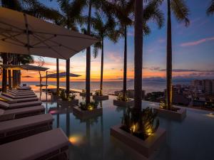 PIER 57 - 610 2 BR & Best Sunset Rooftop in PV