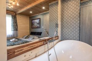 GÓRALSKA VILLA APARTAMENTY Z JACUZZI HOME SPA Zakopane