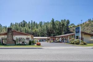 Gold Rush Inn