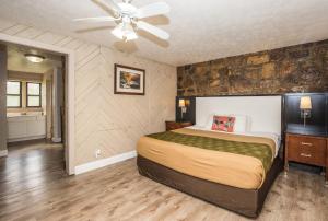 Fabulous Chalet Inn