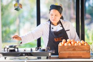 Leaves Valley Resort