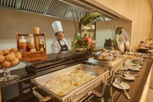 Pattaya Sea View Hotel - SHA Extra Plus