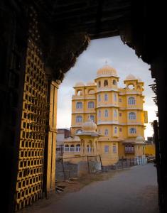 Bloom Boutique l Lake Pichola