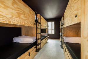 Auberges de jeunesse JO&JOE Paris - Nation : photos des chambres