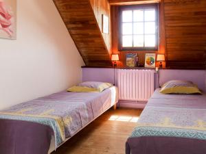 Maisons de vacances Holiday Home Ker Iliav - PLC253 by Interhome : photos des chambres