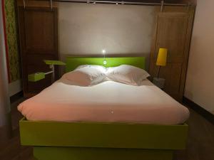 Hotels Hotel Le Dormeur du Val : Chambre Double ou Lits Jumeaux avec Salle de Bains