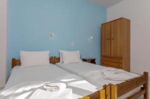 Anemomylos Studios - Private Pool, Family Escape, by ZanteWize