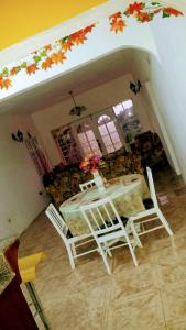Bamboo Breeze Inn