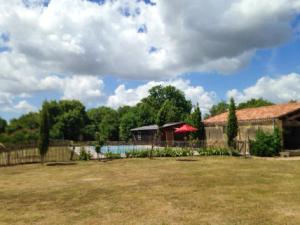 Villas Villa de 5 chambres avec piscine privee et jardin a Saint Cyr en Talmondais : photos des chambres