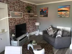 Lovely 2- Bed Apartment in Hawick - Wilton