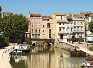 Maisons de vacances Maison de 3 chambres avec jardin clos et wifi a Narbonne : photos des chambres