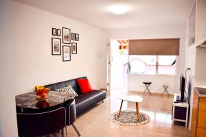 Charming Studio in Los Realejos, 30 m², private terrace