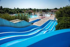 Bungalow Confort Gastes Jacuzzi