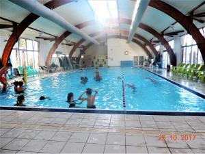 Bungalow Confort Gastes Jacuzzi