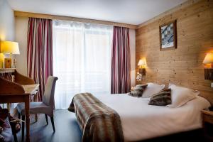 Hotels Hotel Alpen Roc : Chambre Double