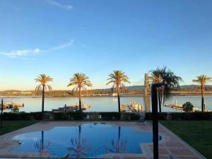 Charming Apartment in Estômbar with Private Pool.