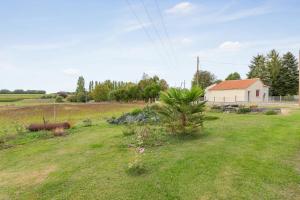 Appartements Appartement d'une chambre avec jardin amenage et wifi a Mortagne sur Gironde : photos des chambres