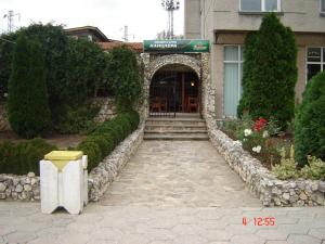 Kanclera Hotel
