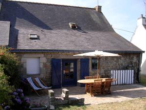 Maisons de vacances Maison de 3 chambres avec jardin clos et wifi a Erdeven a 4 km de la plage : photos des chambres