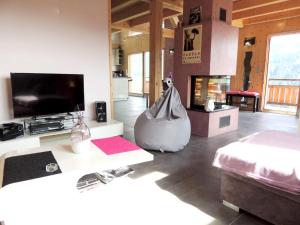 Chalets Chalet de 5 chambres avec vue sur la ville jardin clos et wifi a Les Gets a 1 km des pistes : photos des chambres