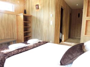 Chalets Chalet de 5 chambres avec vue sur la ville jardin clos et wifi a Les Gets a 1 km des pistes : photos des chambres