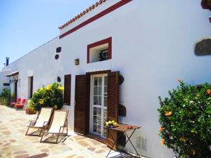 Elegant Apartment in San Cristóbal de La Laguna with Pool – 35 m²