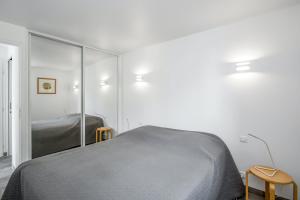 Appartement confortable à Hyères avec piscine privée